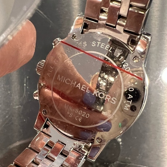 MICHAEL KORS Ritz Chronograph chrome date watch 5020 EUC - Picture 6 of 9